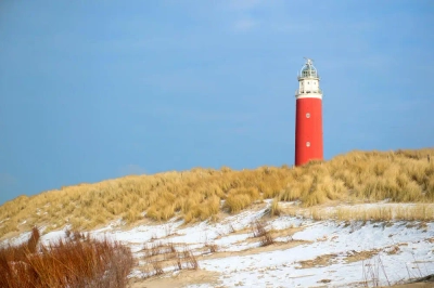 Texels Leuchtturm im Winter - Ivonne Wierink - © Ivonne Wierink / Adobe.com