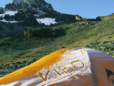 Zelten am Fuße des Mawenzi