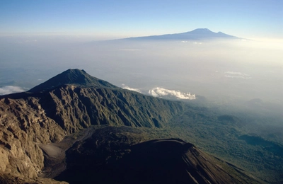 Bick auf den Kilimanjaro vom Mount Meru