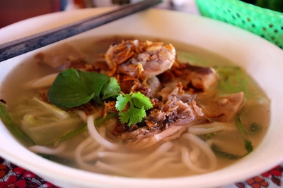 Aromatische Nudelsuppe – sehr typisch für Asien