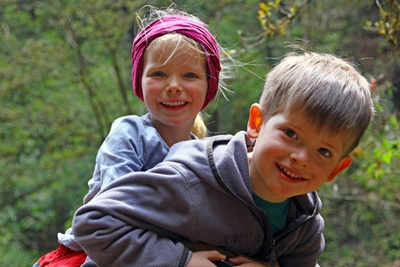 Kinder beim Ponytrekking
