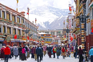 Ankunft in Lhasa (3650 m)