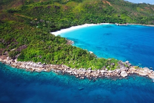 Ankunft auf den Seychellen – Fährfahrt von Mahé nach Praslin