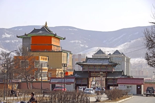 Ulaanbaatar – Hauptstadt und Zentrum der Mongolei