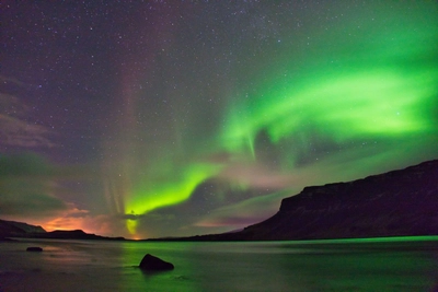 Aurora Borealis im Fjord