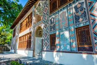 Sheki – buntes Juwel in den Bergen