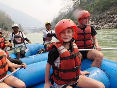 Rafting mit Kindern in Nepal