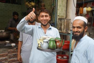 Chai-Wallah, Tee-Verkäufer in Peshawar