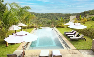 Pool der Mantadia Lodge