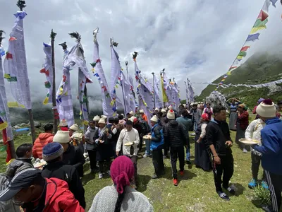 Zeremonie zum Dhukpa Cheeju-Festival in Kyanjin Gompa