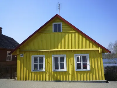 Gelbes Trakai Dorf Haus Karaimer