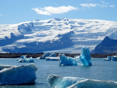 Eisberge im Jökullsárlon