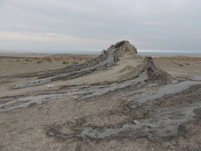 Schlammvulkan im Qobustan-Nationalpark