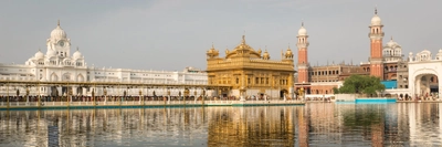 Der Harmandir Sahib "Goldener Tempel" in Amritsar