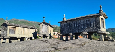 Kornkammern in Soajo