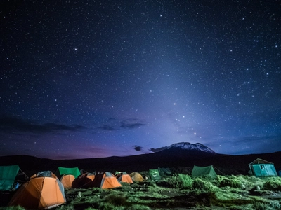 Nachtfoto Shiracamp in Tansania beim Kilimanjaro