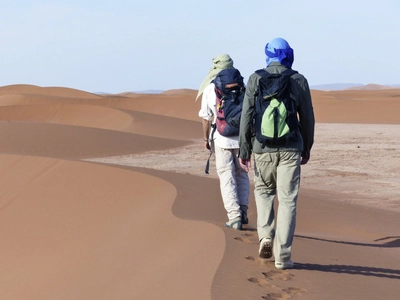 Sahara Marokko Duenen Wandern Zagora Chegaga