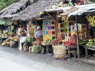 Madagaskar-Strasse-Verkaufsstaende