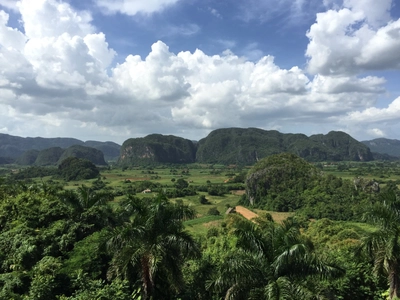 Kuba-Landschaft-Vinales-Valley