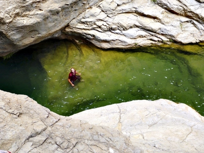 Oman Canyoning Blick nach unten