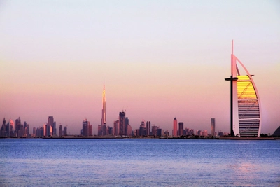 Burj Al Arab und Burj Khalifa in Dubai