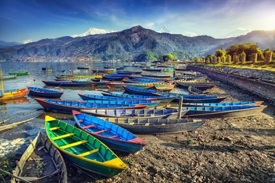 Boote am Phewa See Pokhara