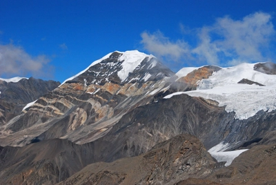 Nepal-Chulu-Far-East-vom-KangLa