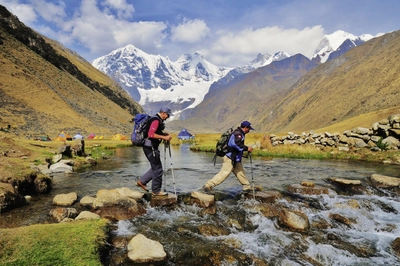 Trekker am Jahuacocha Huayhuash