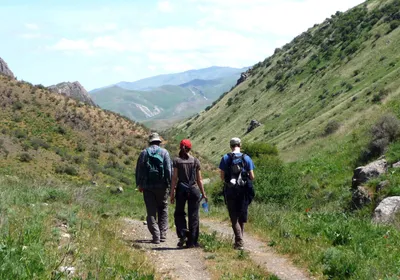 Trekking im Nuratau-Gebirge