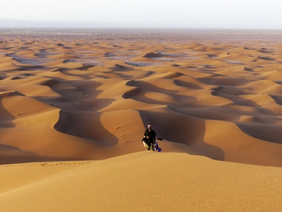 Dünenwanderer in Marokko 2