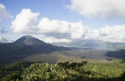 Bali Batur Blick von Caldera auf Batur Vulkan und See