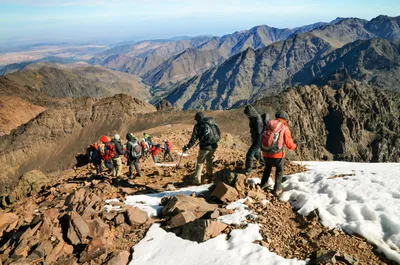 Abstieg vom Toubkal-Gipfel