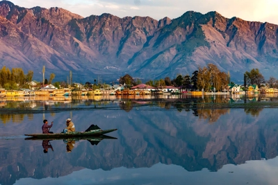 Kaschmir Srinagar Lagunenboot