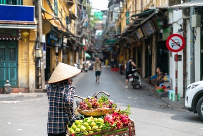 Straßenverkäufer Hanoi Altstadt